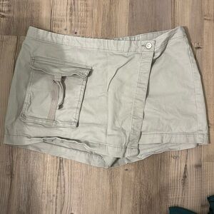 Cargo wrap skort
